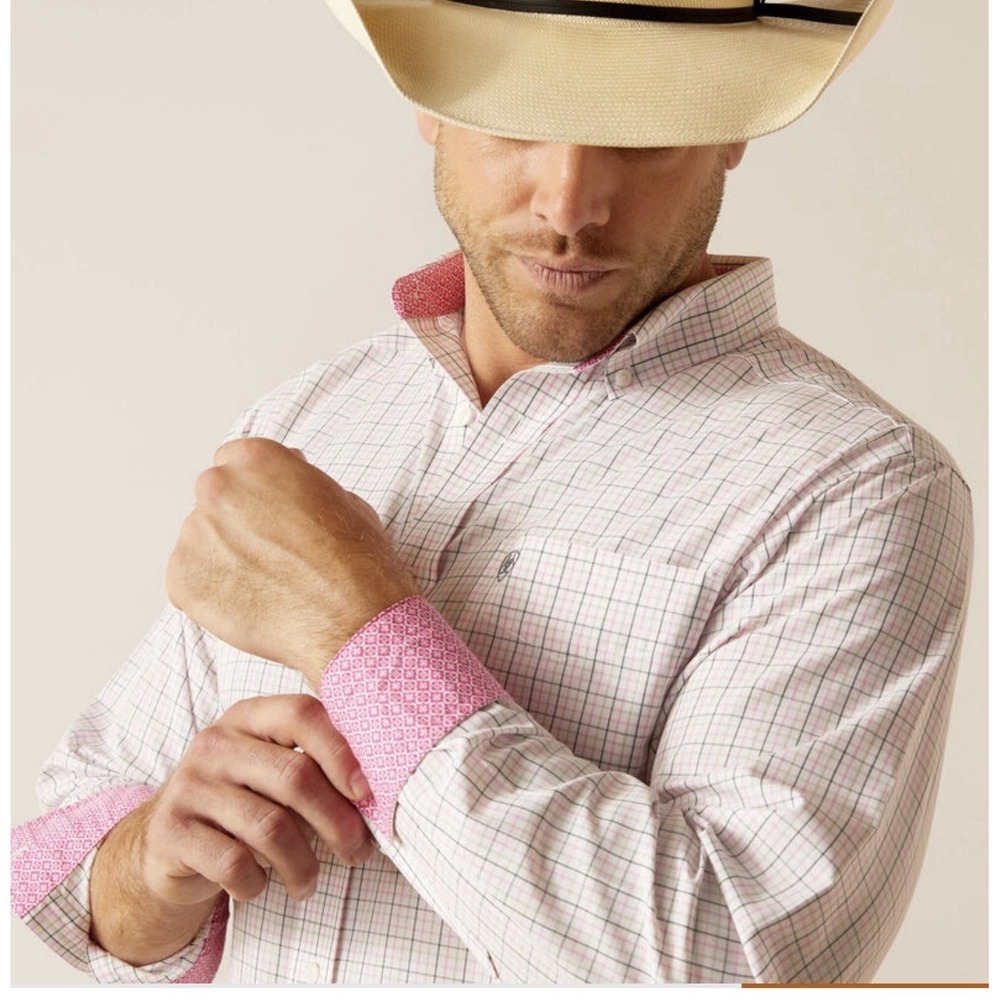 NEW Ariat Wrinkle Free OZZY Fitted Fit L/S Shirt, Light Lilac, Men's Sz XL